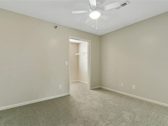 2nd image of 2320 NE 68th St