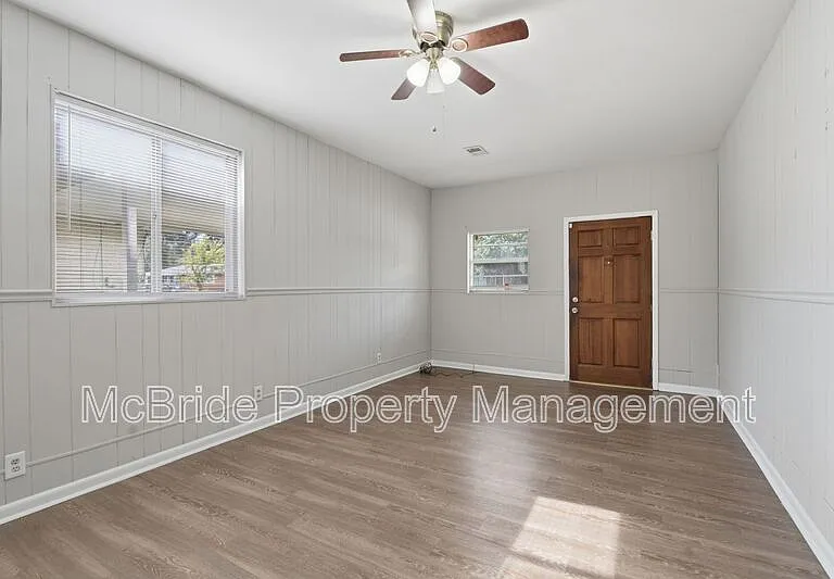 1918 Dunham Ct — Photo 14