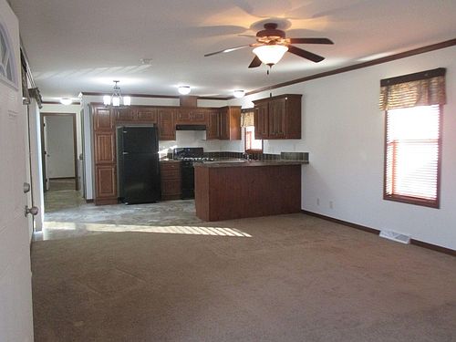 3rd image of 2001 SE Winter Park Dr