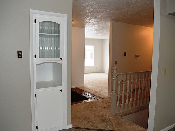 5th image of 355 N Opal Cir