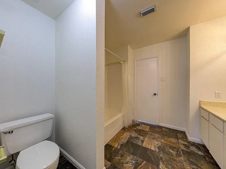 1914 Augusta Dr #25 — Photo 20