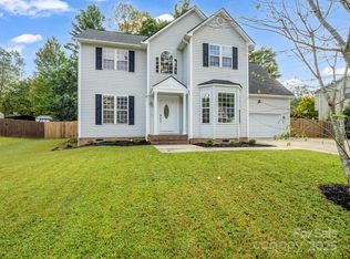 187 Riverbirch Dr, Fletcher, NC 28732