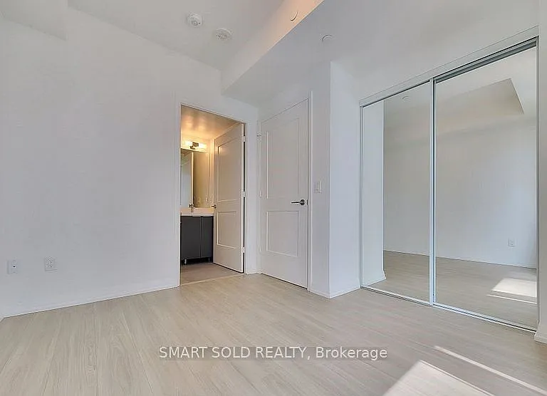 8 Widmer St #3403 — Photo 10