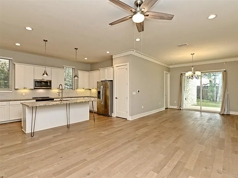 8518 Fathom Cir #114 — Photo 5