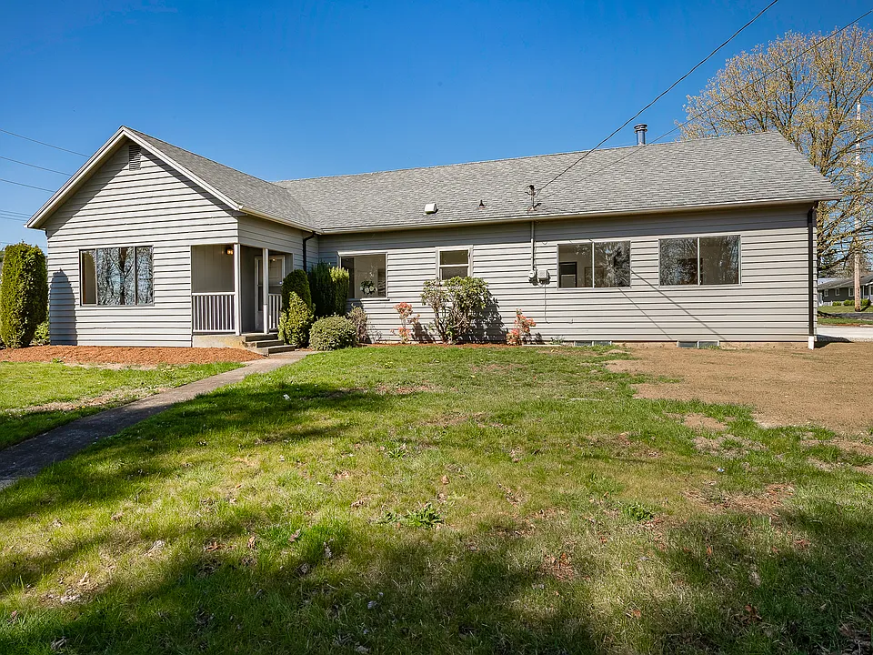 215 E Front St