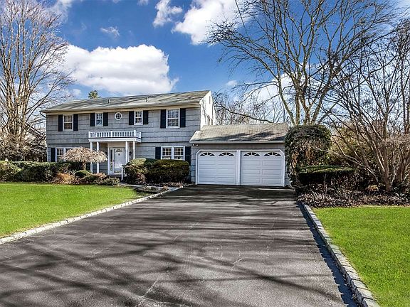 2nd image of 3 Rosemont Ct