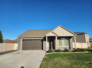3235 Quincy St, Kennewick, WA 99336