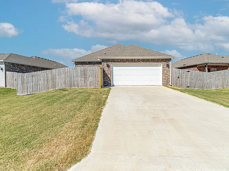 6605 SW Warrington Rd — Photo 19