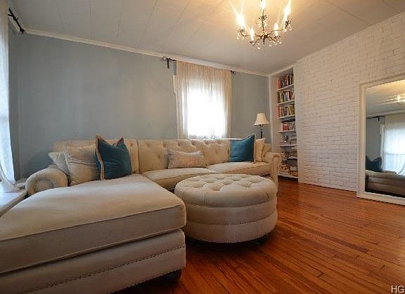 4th image of 331 Prescott St