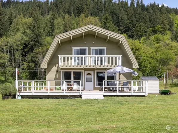 33514 Mount Tahoma Canyon Road E, Ashford, WA 98304