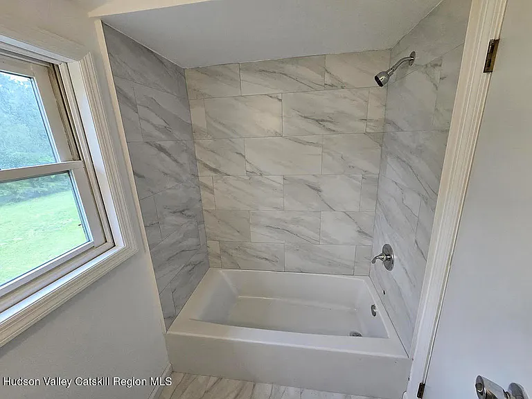 9 Turner Rd — Photo 2