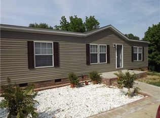 2106 Cuba Millington Rd, Millington, TN 38053