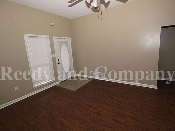 5th image of 6077 Wills Way Cir S