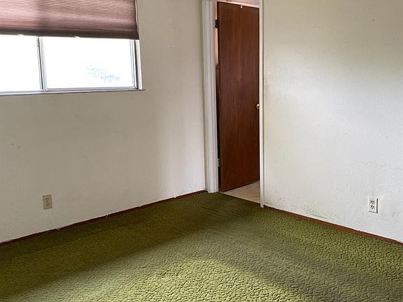5th image of 2879 Marigold Drive