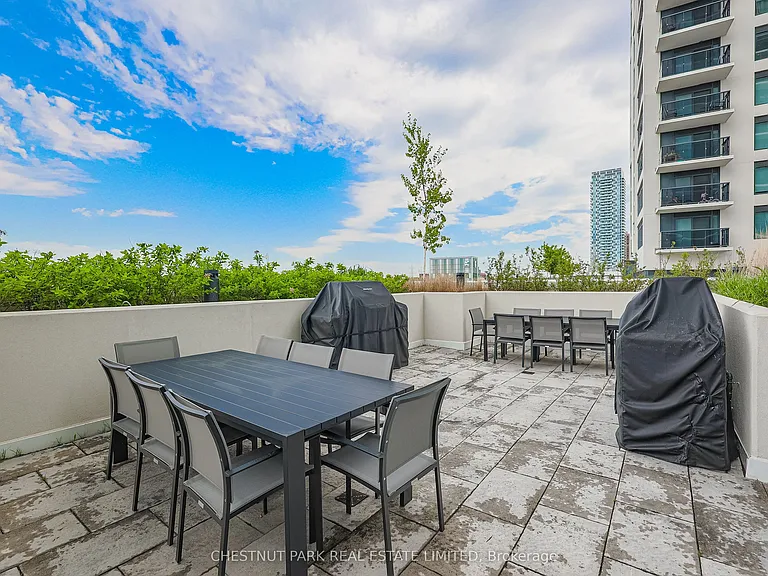 30 Samuel Wood Way #2402 — Photo 45