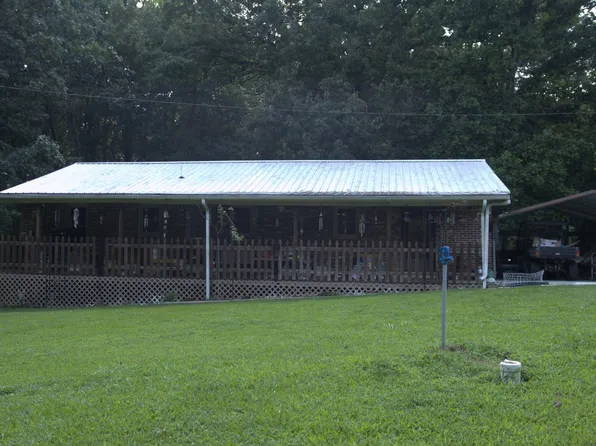 1300 Holder Rd, Cedar Grove, TN 38321
