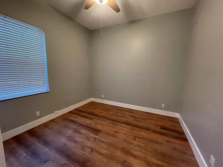 5263 SW 34th Way — Photo 24