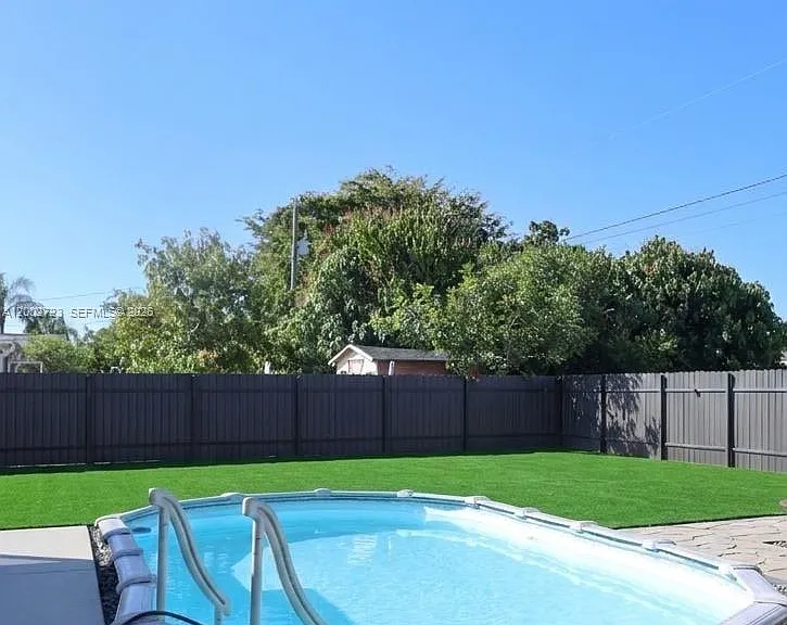 1206 SE 23rd Pl — Photo 2