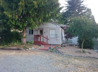 730 N 100th St, Seattle, WA 98133