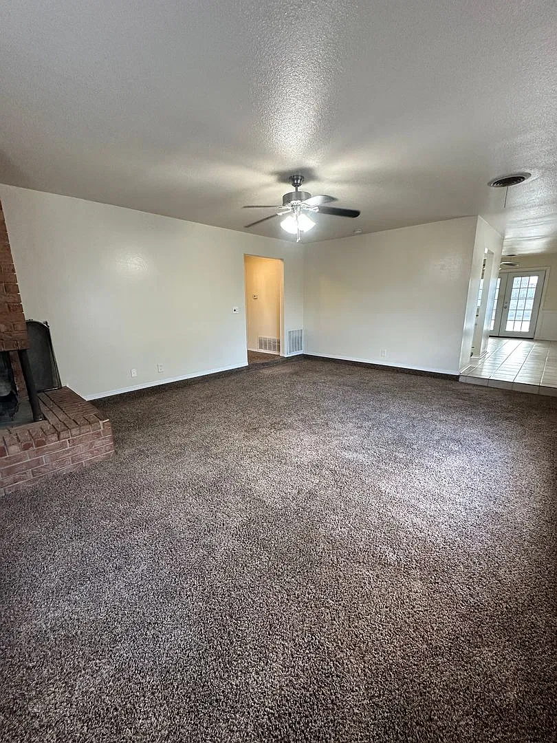 29 Southridge — Photo 4