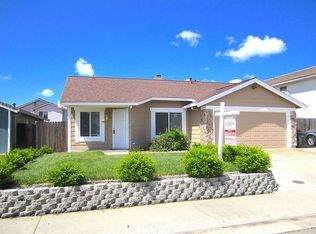 4066 N Country Dr, Antelope, CA 95843
