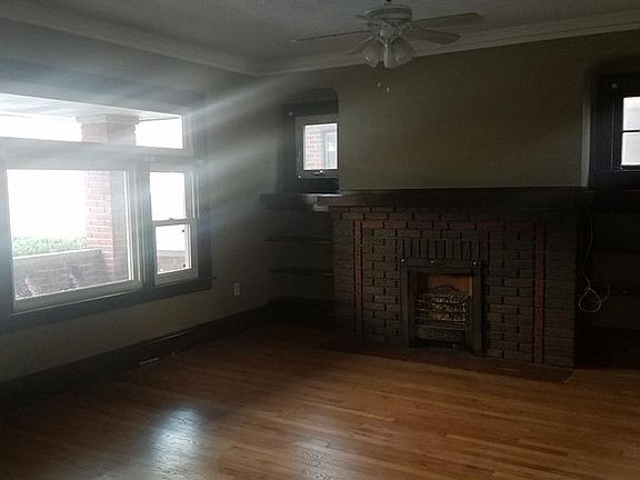 5th image of 2607 Oak Park Ave