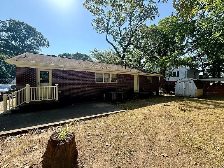 2609 Hickory Ave — Photo 16