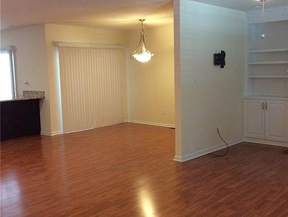 4th image of 3580 Tennessee Ave