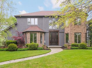 14859 Regency Dr, Strongsville, OH 44149