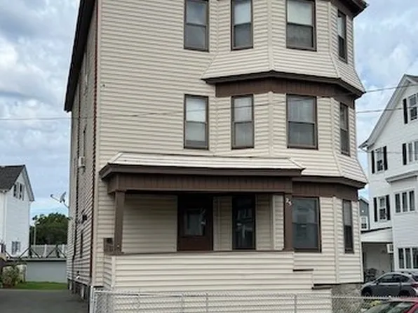 25 Crawford St, Fall River, MA 02724