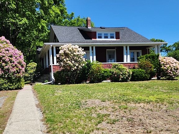 2nd image of 72 W Main St