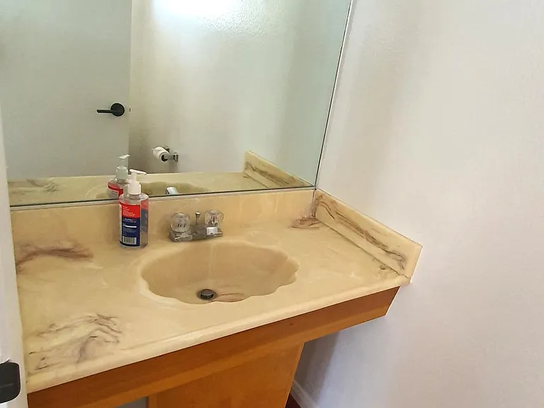 637 Rockledge St — Photo 14