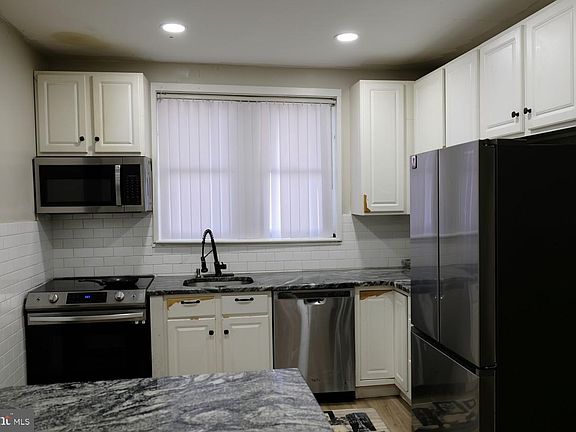 3rd image of 4957 N 7th St