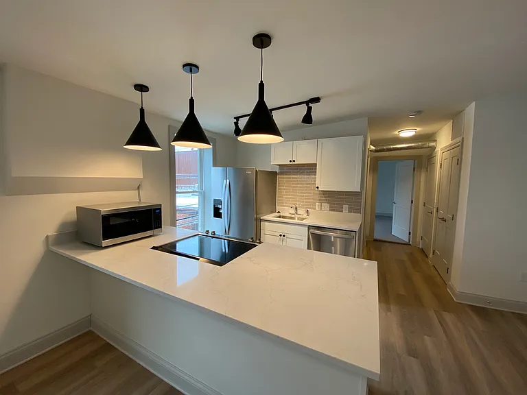 125 W Columbus Ave #3 — Photo 10