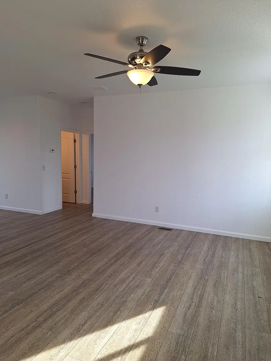 21226 State Highway 175 photo 1