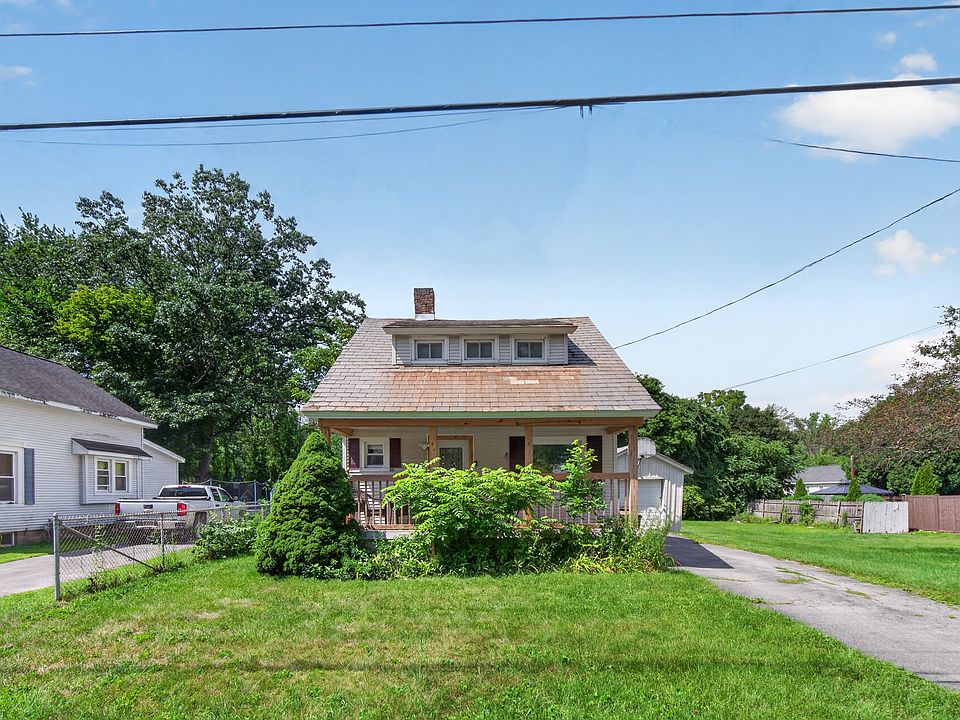 1st image of 38 Henry St