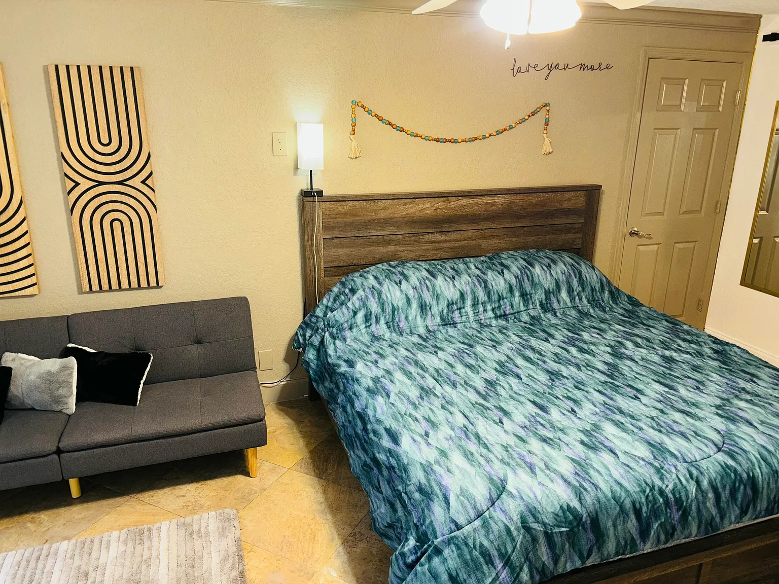2 bed, 2.0 bath, 1100 sqft, $3,000 — Photo 4