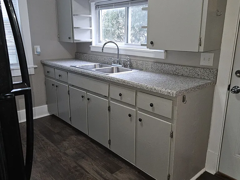 1527 Niles Ave #LOWER — Photo 4