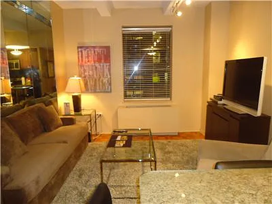 Rented by Empire State Properties | media 2