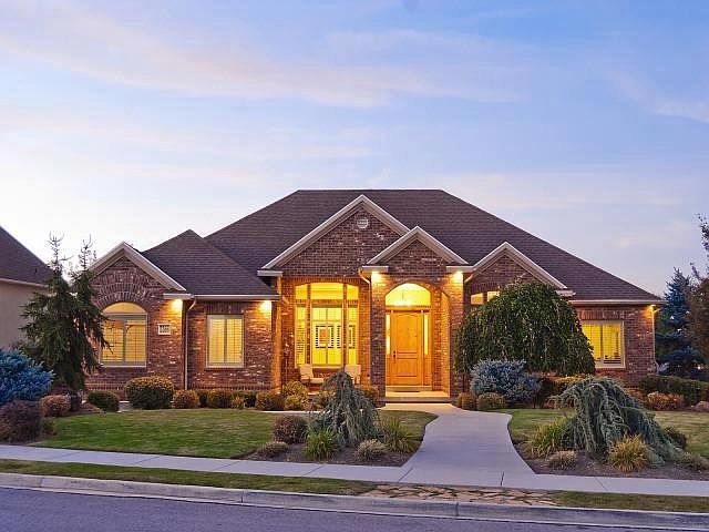 1st image of 2266 W Count Fleet Ct