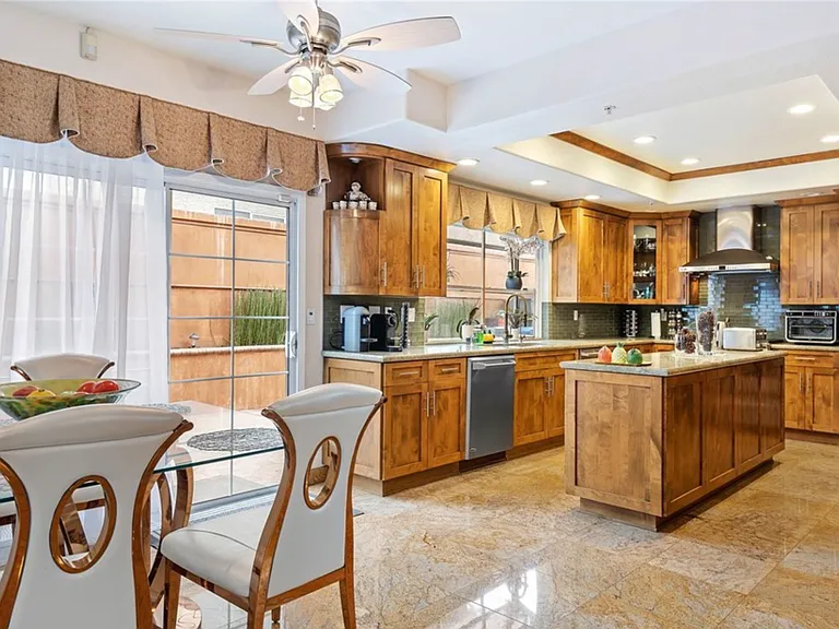 12466 Cascade Canyon Dr — Photo 20