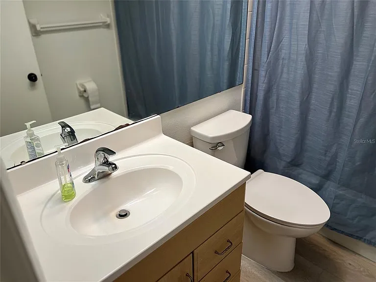 333 Woodlake Wynde — Photo 29