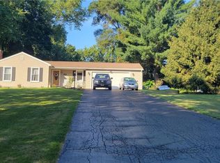 34 Cullens Run, Pittsford, NY 14534