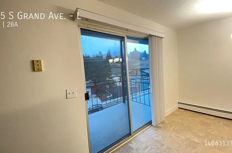 605 S Grand Ave #L — Photo 14