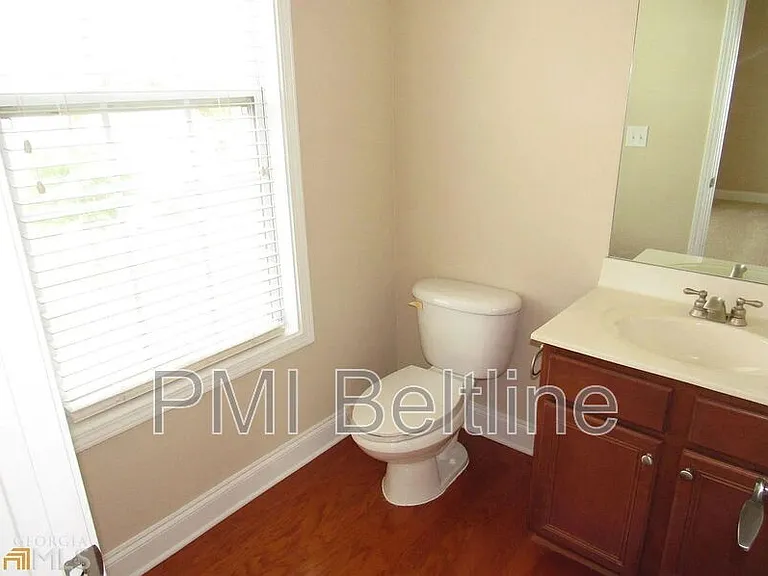 506 Williamson St SE — Photo 13