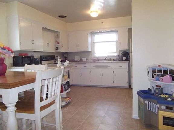 Updated Lower Kitchen