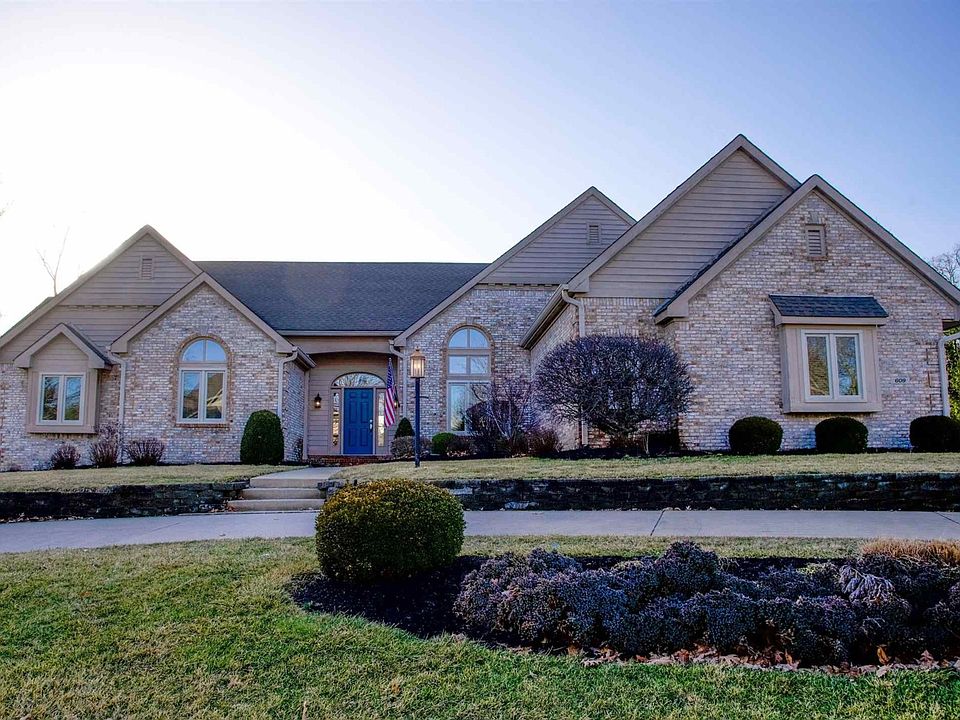 1st image of 609 S Turnberry Ln