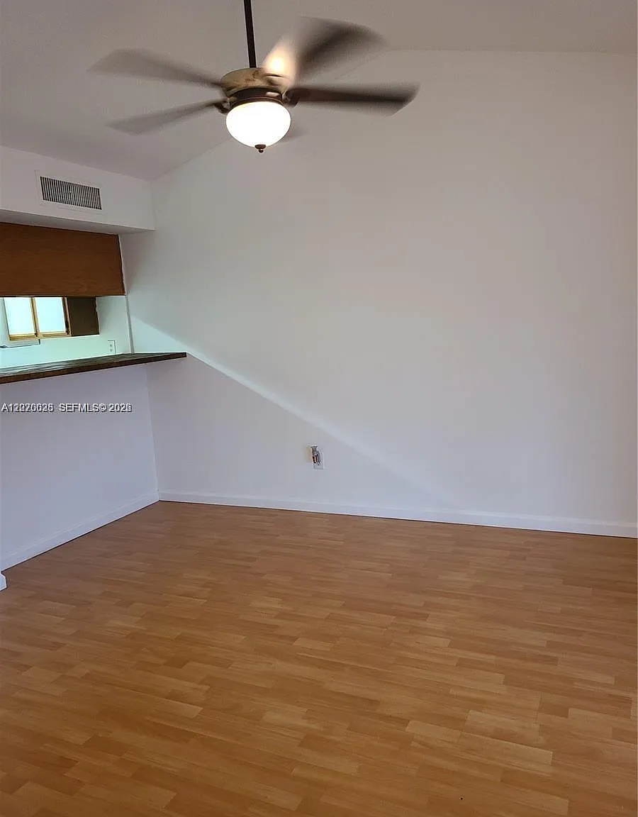 Hammocks Trails Condo — Photo 4