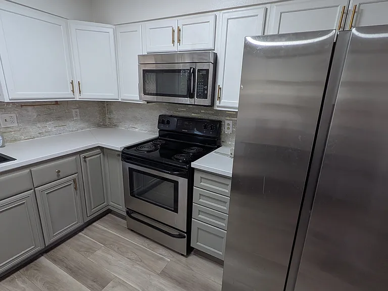 4621 Gatewood Dr — Photo 14