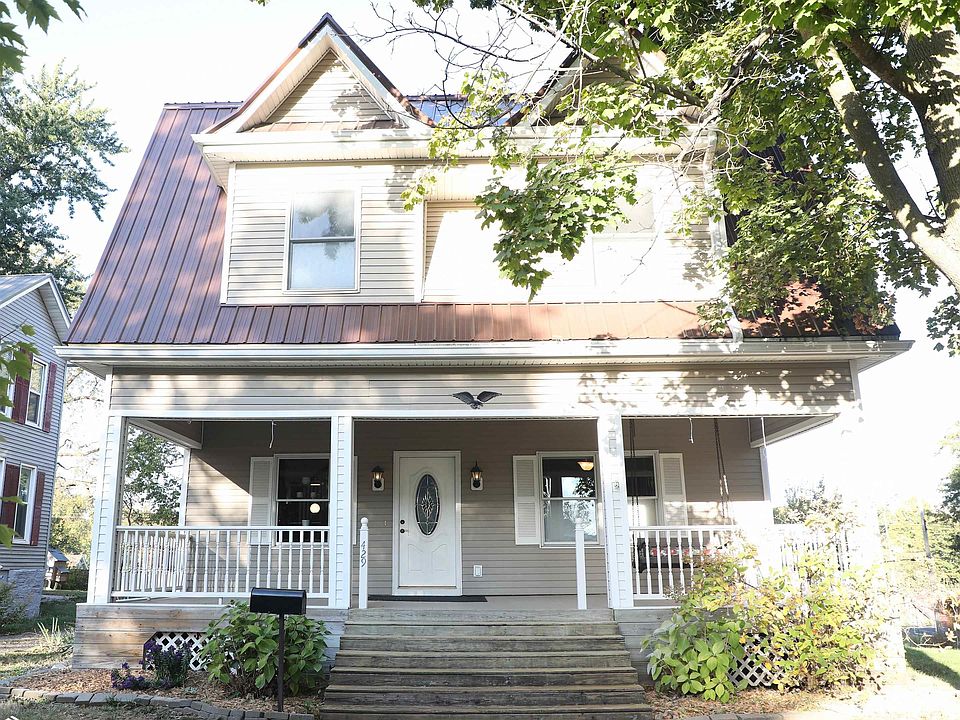 1st image of 429 N 3rd St